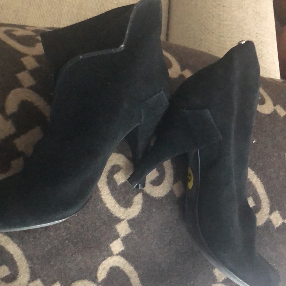 Michael Kors booties - BLACK